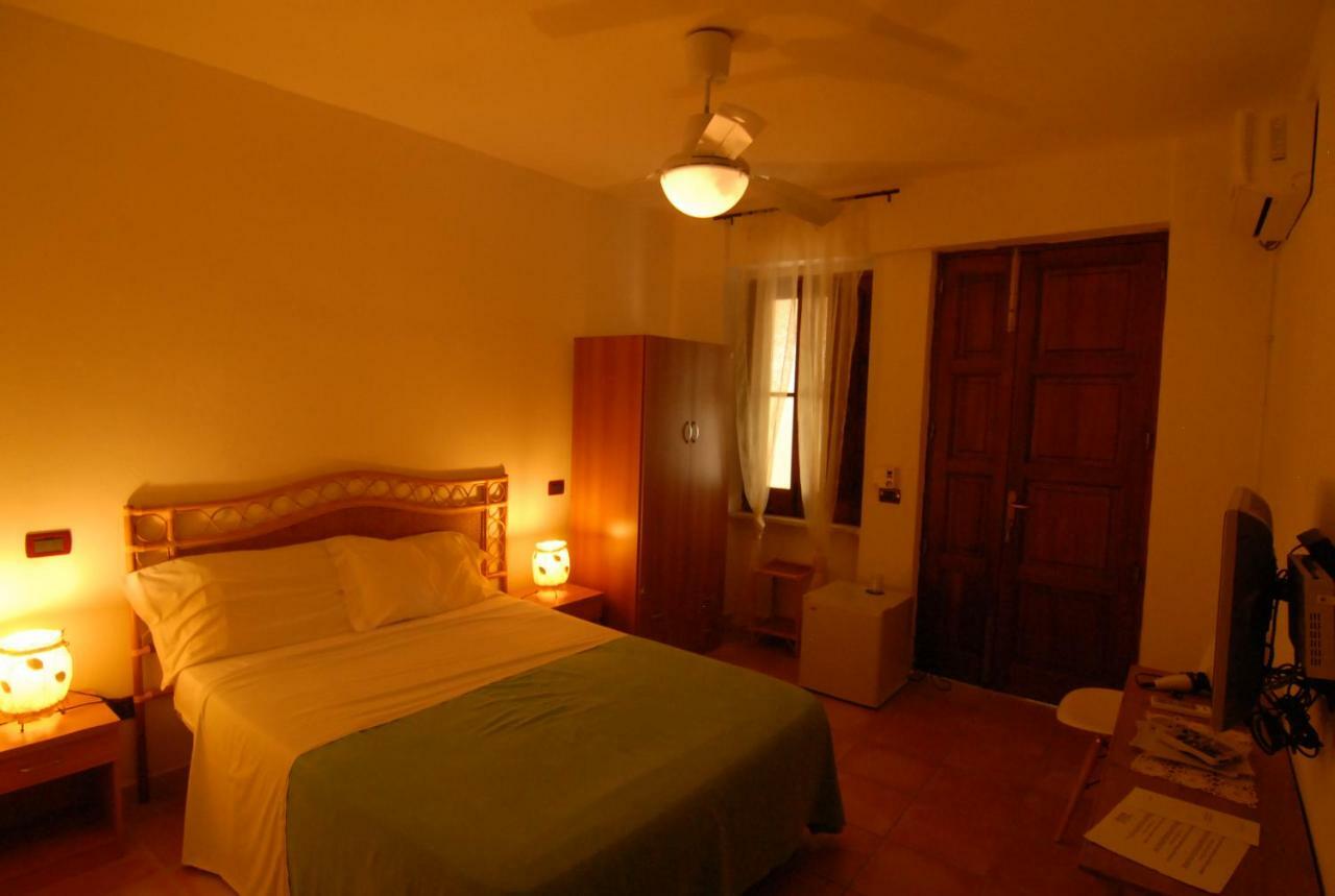 Eoliano B&B Malfa Kültér fotó